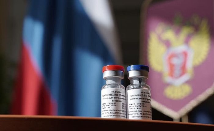 Vacina russa contra o coronavírus foi a primeira do país a ser apresentada ao público, ainda em agosto