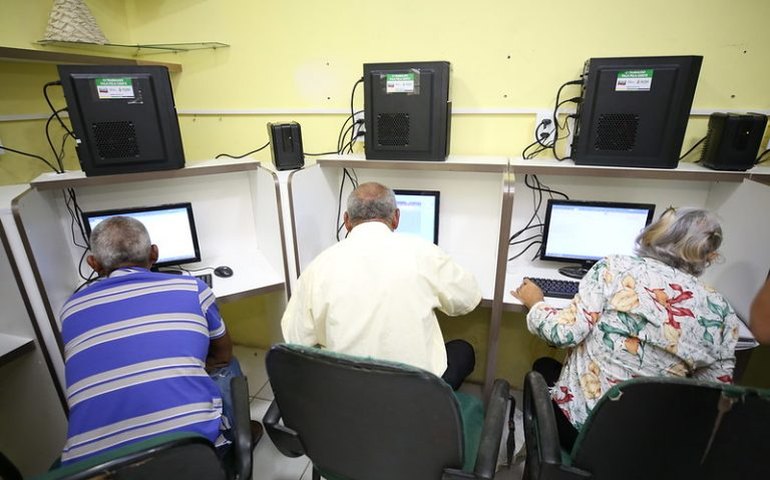 Comissão debate desafios e oportunidades para trabalhadores idosos