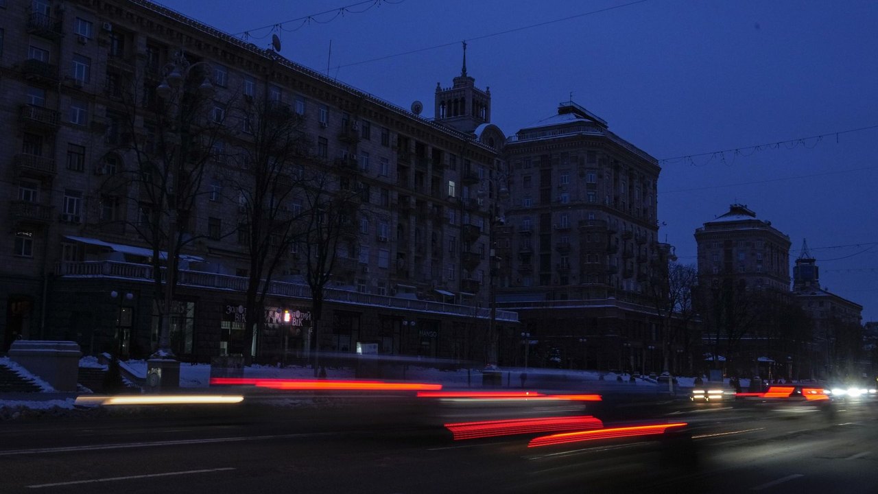 Infraestrutura de Kiev indefesa diante de ataques do Exército russo, diz jornal