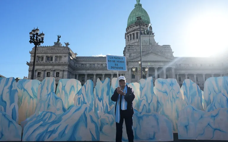 Câmara argentina aprova reforma da lei de geleiras para impulsionar mineração