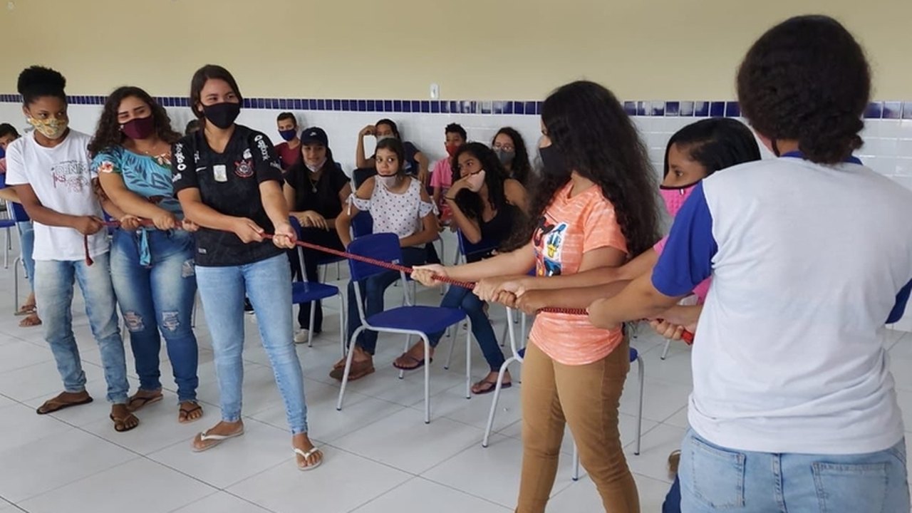 Educação de Anadia realiza gincana para preparar alunos para Prova Brasil