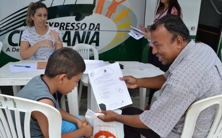 Defensoria nas Bases Comunitárias encerra atividade no Osman Loureiro