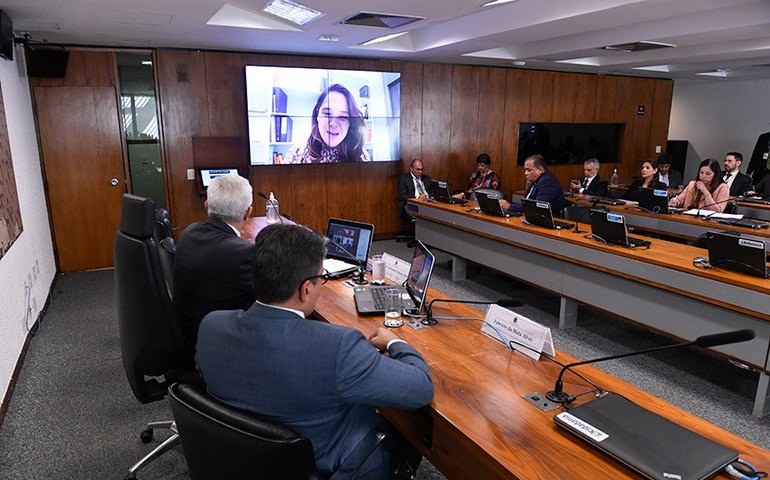 Especialistas defendem clareza nas regras sobre inteligência artificial