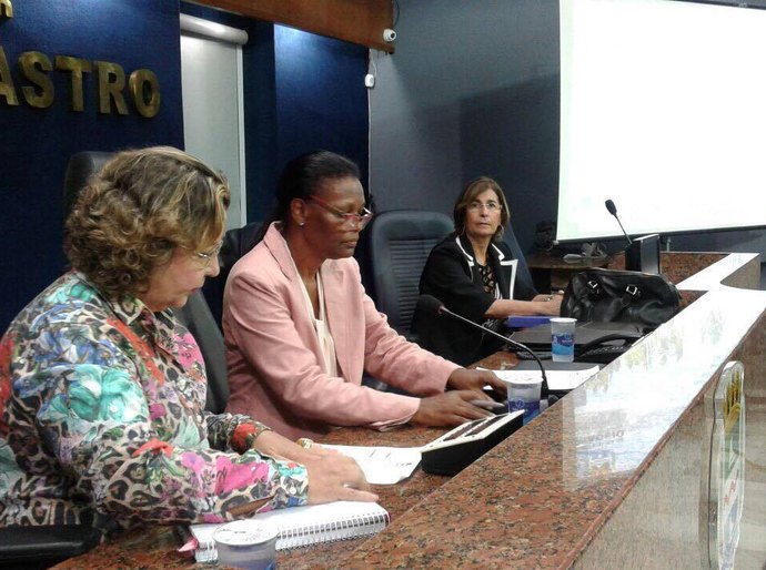 Fátima Santiago preside audiência de prestação de contas da Saúde