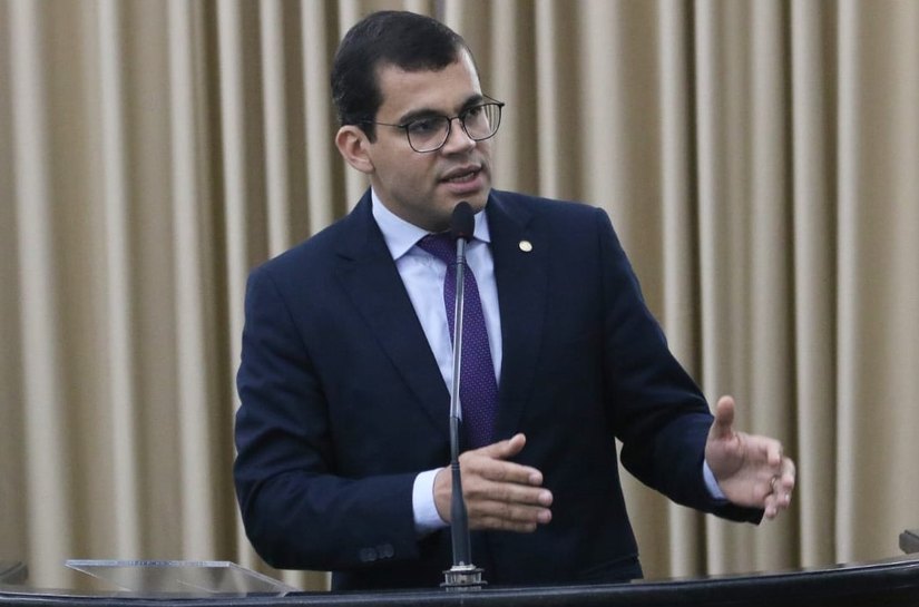 Deputado Gilvan Barros Filho critica Caixa Econômica pelo fechamento de lotéricas no Sertão