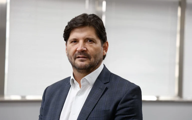 Presidente da Alesp busca apoio de Eduardo Bolsonaro nos EUA para candidatura ao Senado