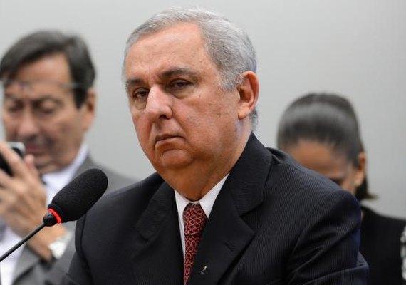 Bumlai recusa-se a responder a perguntas na CPI do BNDES