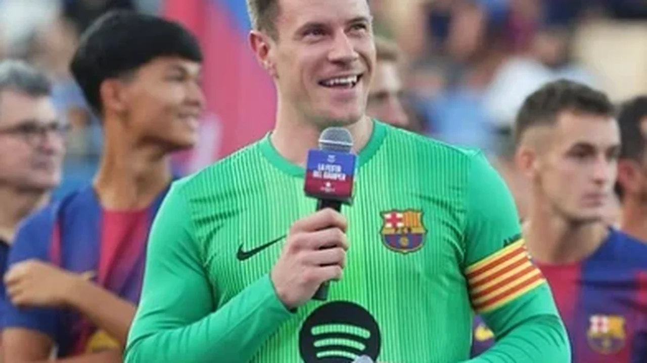 Clube turco faz proposta por Ter Stegen e Barcelona admite negociar saída do goleiro, diz jornal