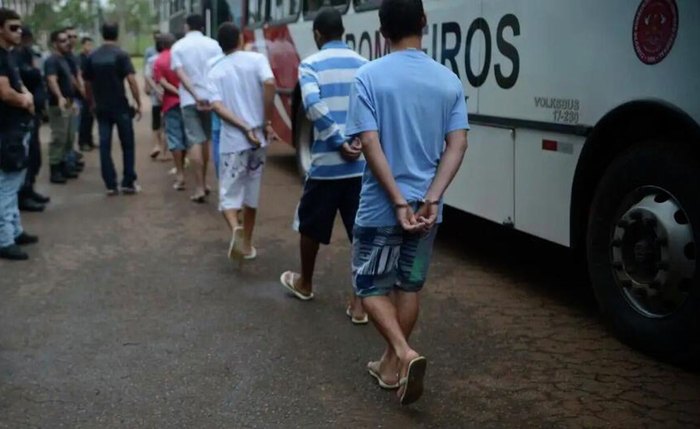 CCJ da Câmara aprova redução da maioridade penal de 18 para 16 anos