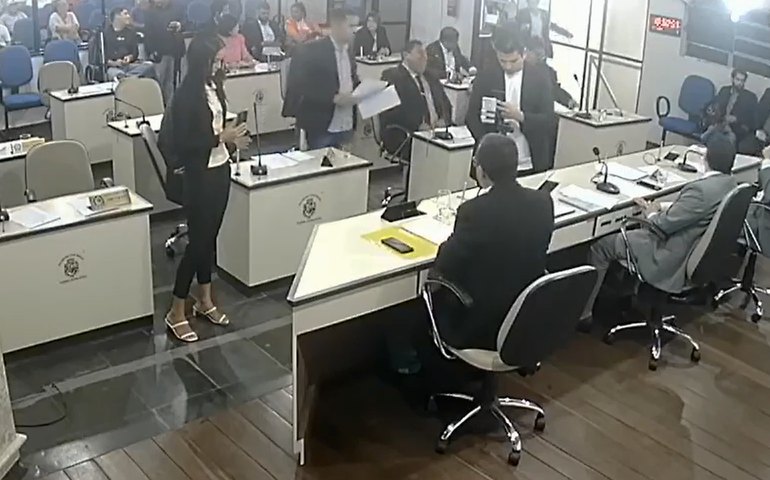 Vereadores rejeitam pedido de informações sobre instituto que terceiriza subempregos na prefeitura