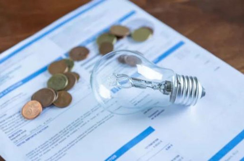 Sem cobrança extra na conta de energia: Aneel mantém bandeira tarifária verde em novembro