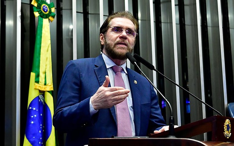 Plínio Valério destaca atuação da CPI das ONGs ao ouvir indígenas e ribeirinhos