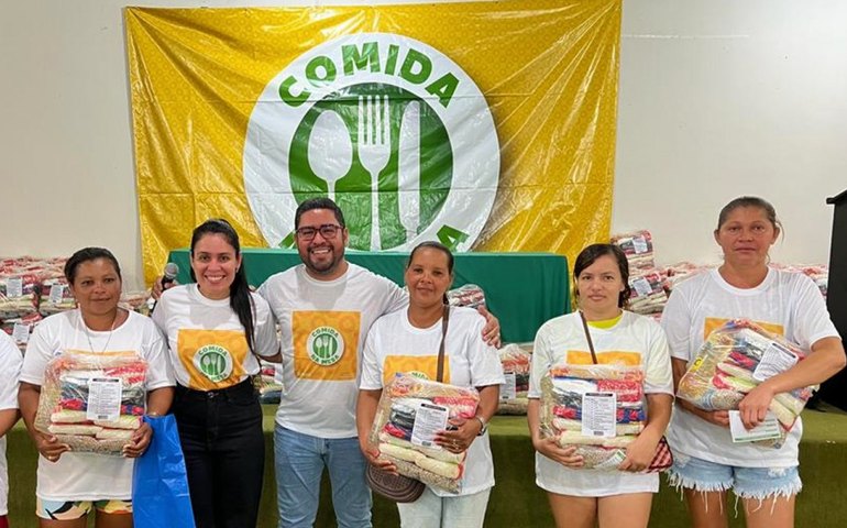 Viçosa faz 2ª entrega de cestas nutricionais do Programa Comida na Mesa