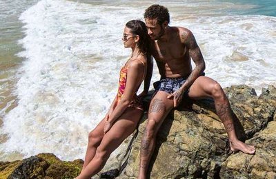 Fotógrafo exibe fotos raras de Bruna Marquezine e Neymar em Noronha. Veja!