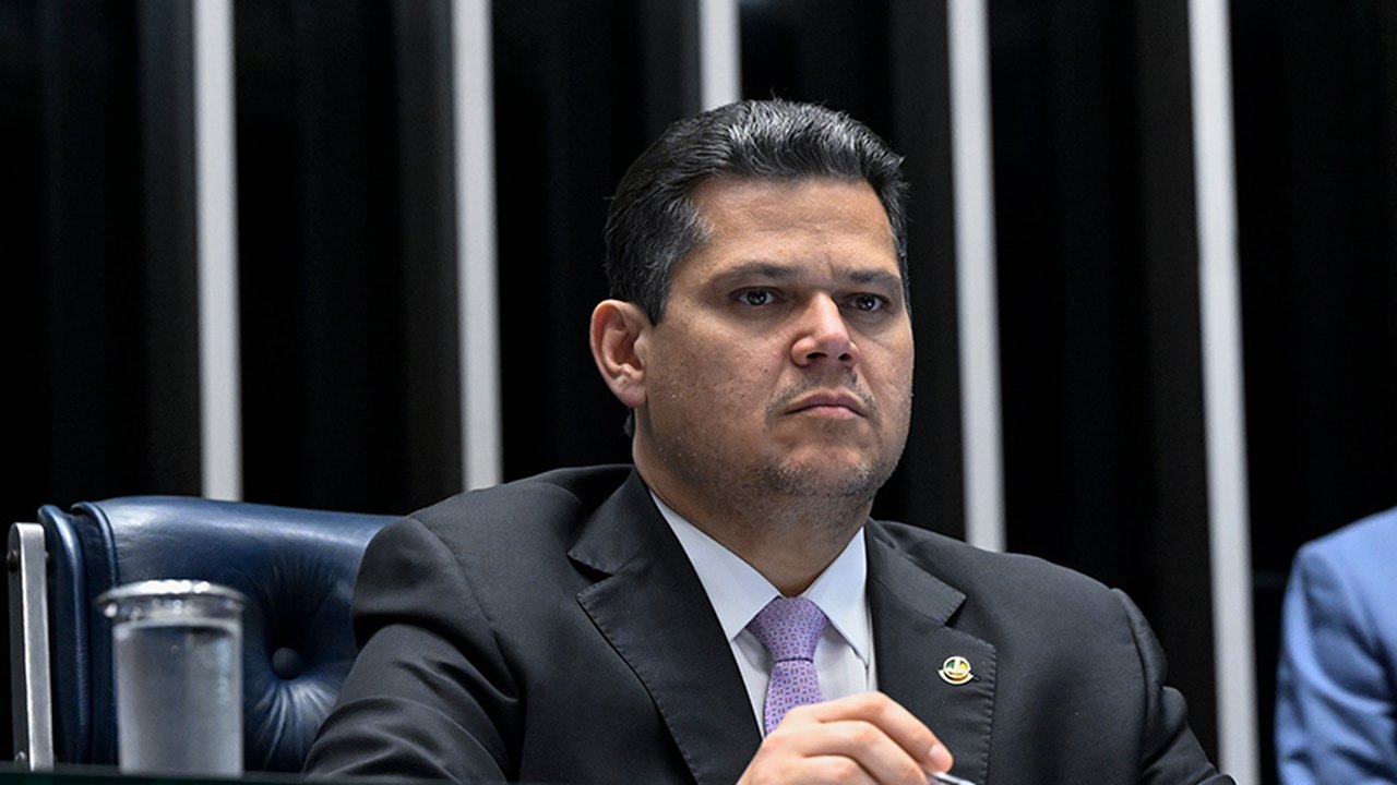 Davi divulga nota sobre a pauta do Senado