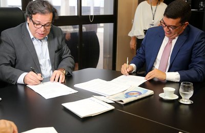 TJ assina convênio para instalar centro de conciliação no Procon 