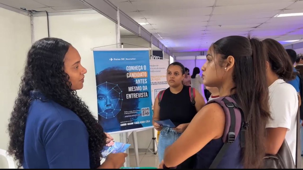 Feira de Trabalhabilidade conecta profissionais e empresas, em Arapiraca