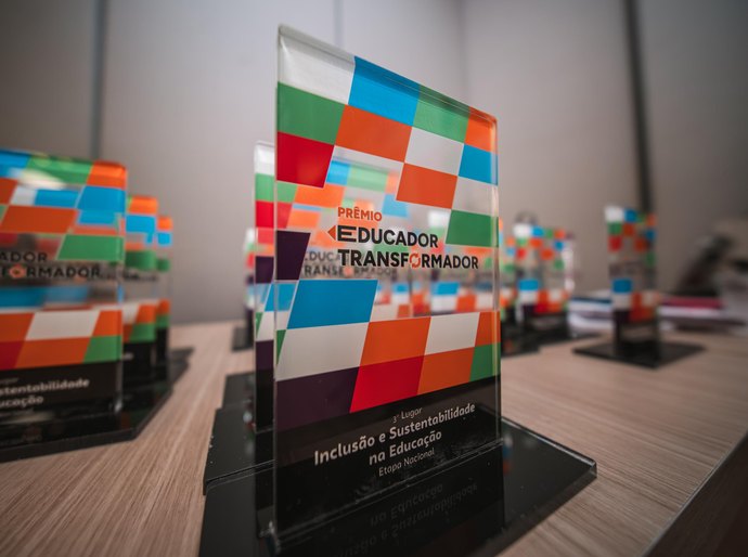 Uncisal conquista prêmio Educador Transformador com projeto de extensão