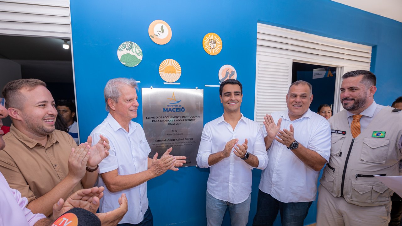 Prefeito JHC entrega Casa Lar e garante acolhimento para crianças e adolescentes
