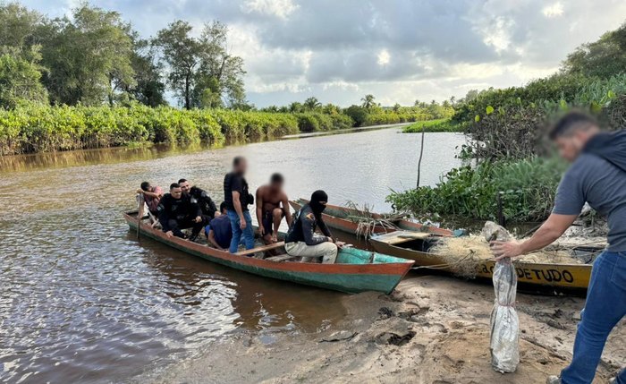 Com apoio da inteligência, polícia prende foragido em mangue e encerra fase de prisões