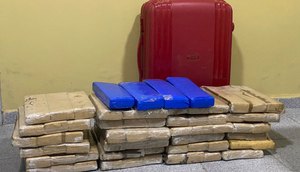 Homem e duas mulheres são presos transportando 65kg de maconha em Sergipe / Foto: Foto: Polícia Civil/SE