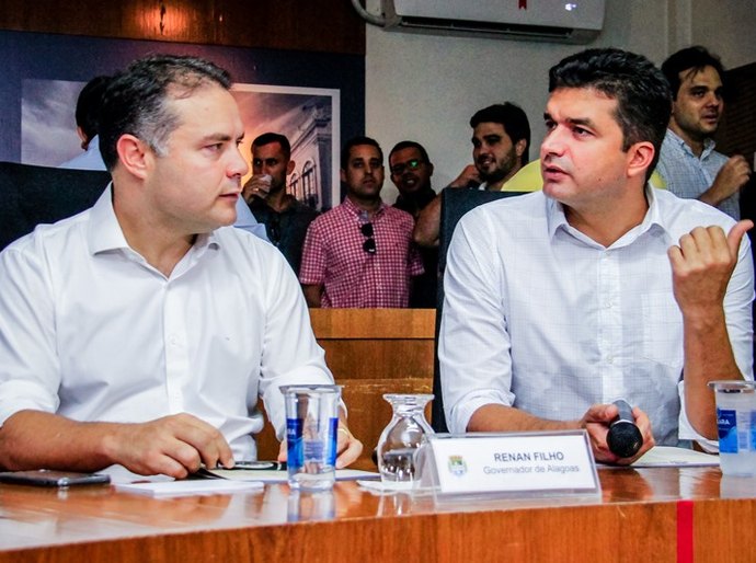 Prefeito e governador discutem expansão de saneamento em Maceió