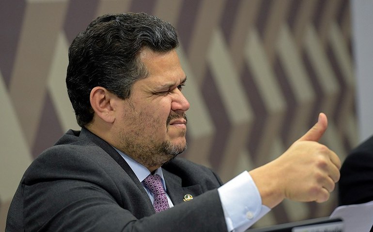 Alcolumbre leva Pacheco, cotado ao STF, a reunião com cúpula do Judiciário