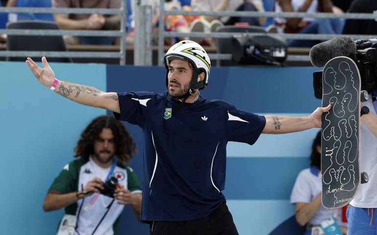 Chance tripla de medalha: brasileiros se classificam para a final do skate park nas Olimpíadas