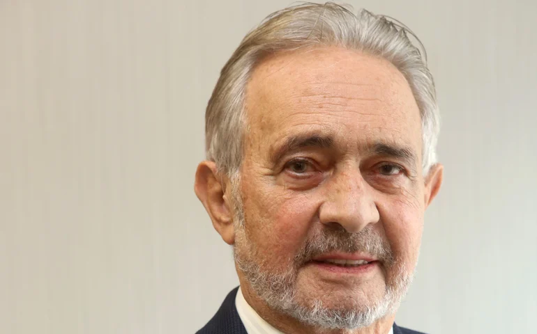 O Amazonas precisa quitar sua dívida com o interior