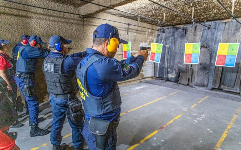 Segurança Comunitária finaliza mais um curso para garantir o porte de arma de fogo a guardas municipais