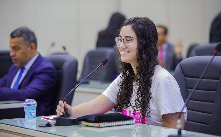 “Não queremos mais duas cidades”, diz Teca Nelma, sobre plano diretor municipal