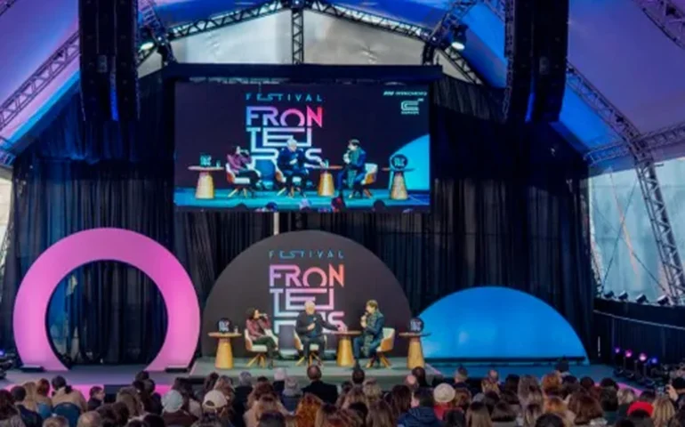 Festival Fronteiras reúne escritores e intelectuais para discutir era de excessos