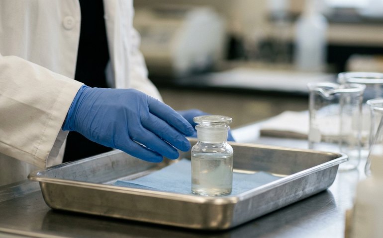 Restos mortais de fetos de 2010 são encontrados durante inspeção em instituto ligado à Fiocruz