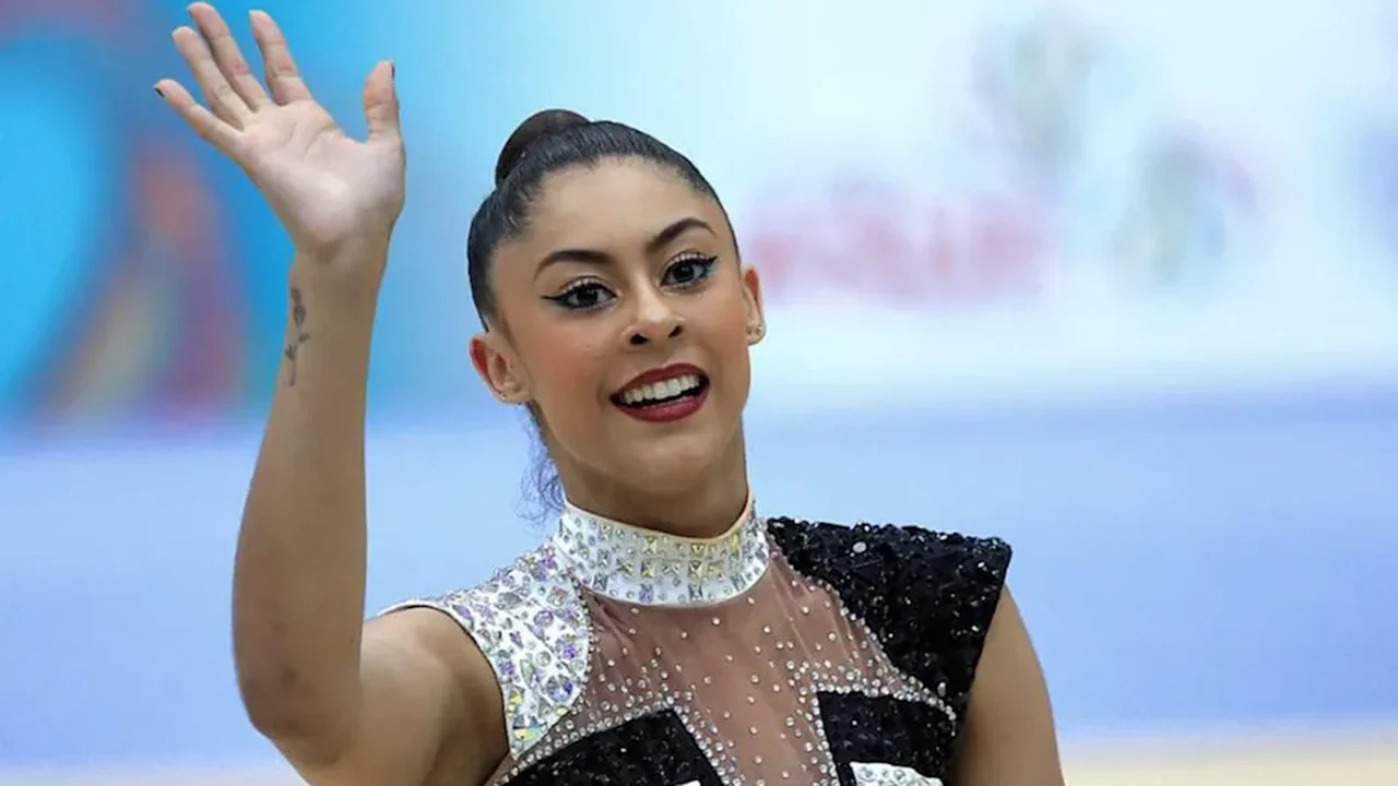 Bárbara Domingos faz história e conquista ouro no individual geral da ginástica rítmica em Pan-americanos