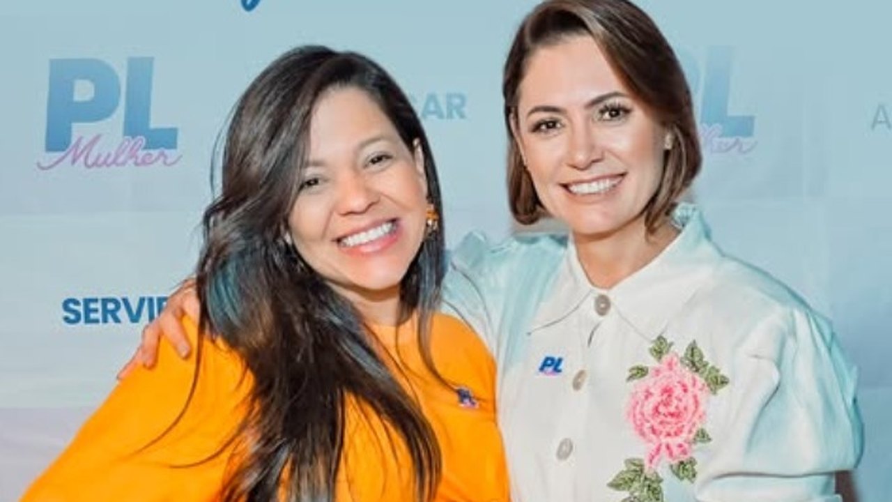 Aliada de Michelle, vereadora pivô de rompimento na família Bolsonaro declara apoio a Flavio: 'Fidelidade e compromisso'
