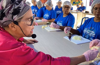 Penedo abre inscrições gratuitas para formação em gastronomia com a Cozinha Itinerante