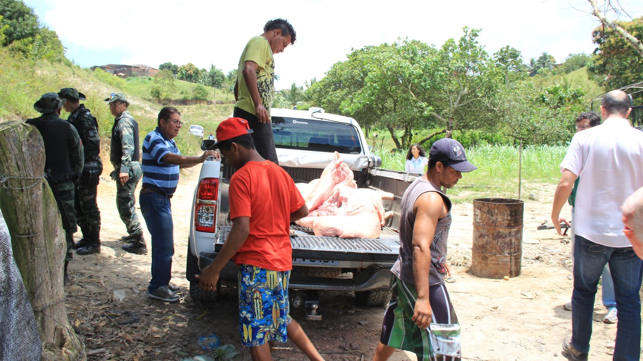 IMA interdita abatedouro clandestino em Maceió