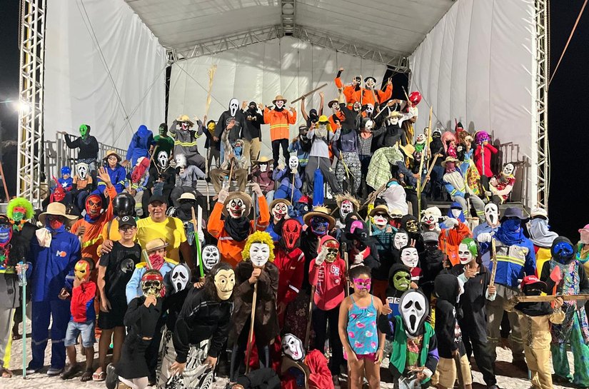 Prefeitura de Coruripe investe R$ 61 mil nos blocos de rua e fortalece cultura popular no Carnaval 2026