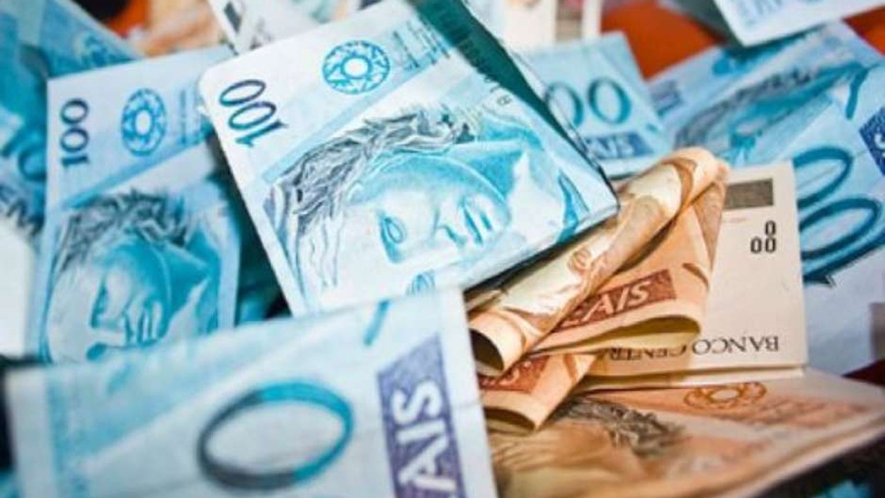Faturamento do setor de serviços cresce 17,5% em 2021, diz FecomercioSP