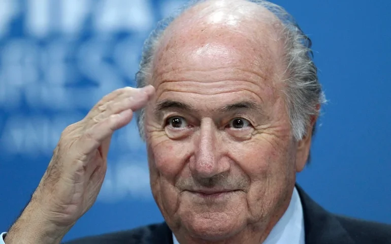 Ex-presidente da FIFA, Sepp Blatter, se junta aos que pedem boicote à Copa do Mundo nos Estados Unidos