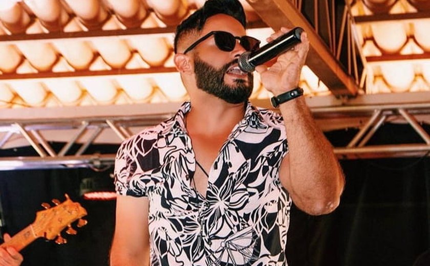 Cantor sertanejo é atropelado ao socorrer vítima de outro acidente em Goiás