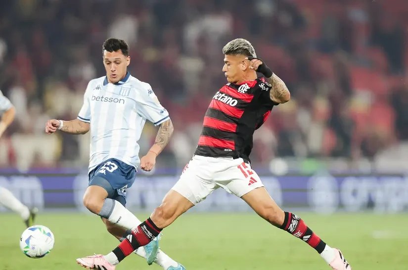 Flamengo encara Racing na Argentina por vaga na final da Libertadores