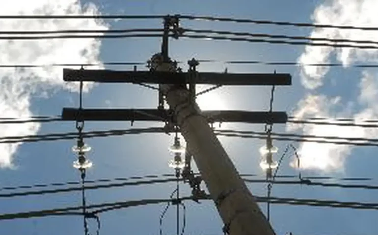Clientes podem ser dispensados de pagar dívidas de terceiros para ligação de luz, água e gás