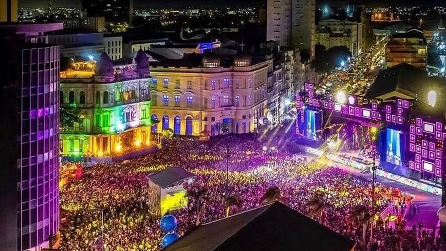 Palácio do Comércio sedia mais uma edição do Camarote Marco Zero no Recife Antigo