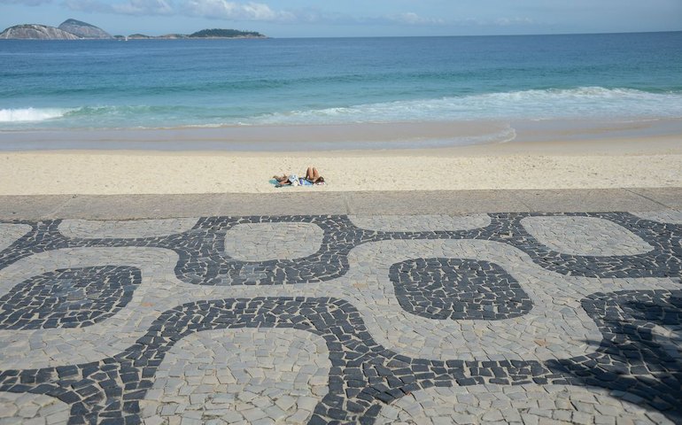 Turismo volta a aquecer e deve gerar 81,7 mil vagas na alta temporada