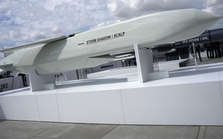 Rússia não descarta envio de mísseis Scalp pela França à Ucrânia em 2026