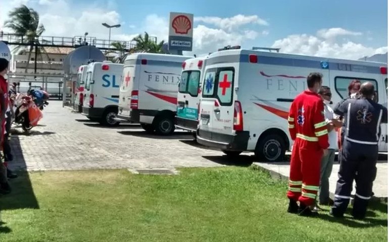 Explosão em plataforma da Petrobras deixa mortos e feridos no Espírito Santo