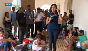 Famílias sem teto ocupam prédio da Seides 