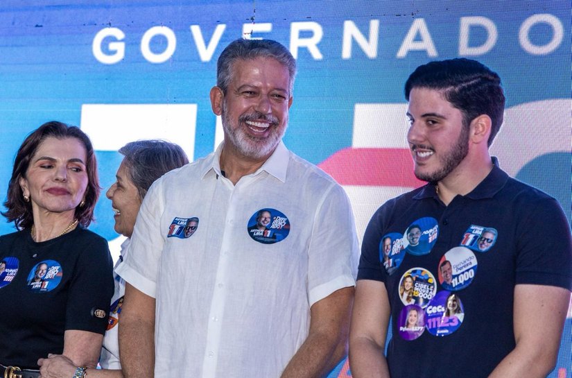 Arthur Lira inaugura comitê em Maceió com grande mobilização de prefeitos, lideranças e apoiadores