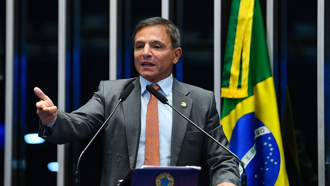 Bittar critica atuação de ONGs e políticas ambientais na Amazônia